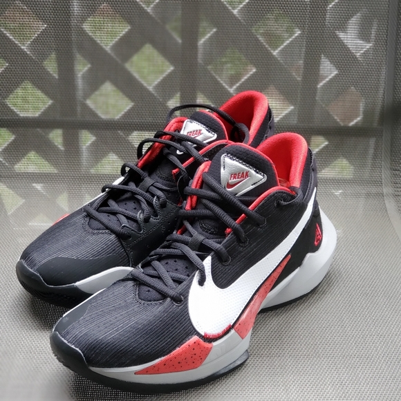 Nike Zoom Freak 2 Bread Giannis Basketball, Size 9 - Picture 2 of 6